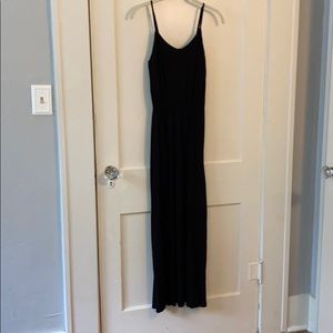 Comfy black maxi for summer